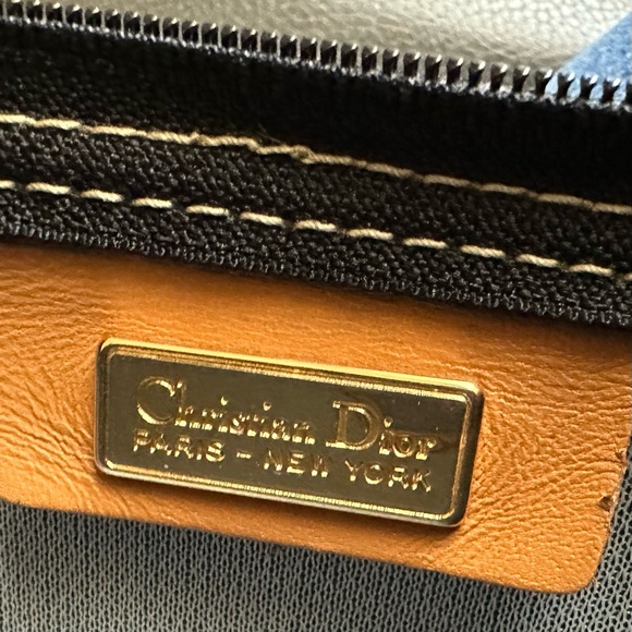 Christian Dior Paris New York Unisex - Picture 7 of 11